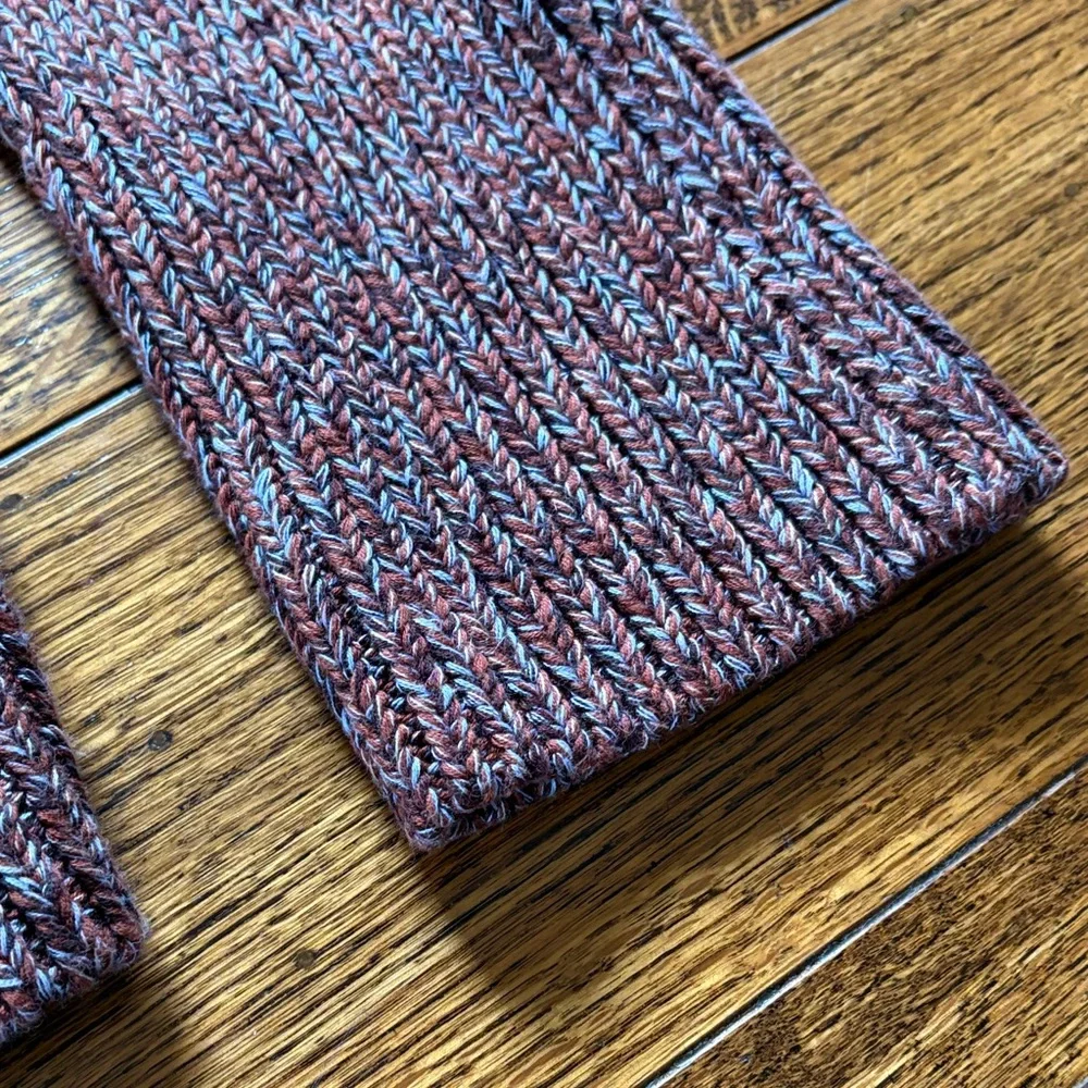 BANANA REPUBLIC ROLL NECK SWEATER - Picture 3 of 7